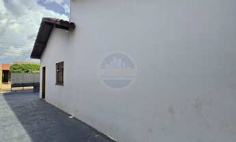 Imagem 3: Casa perto da prefeitura