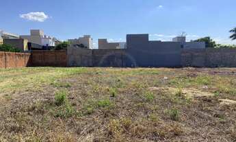 Imagem 2: Terreno à venda no bairro Santa Fé - Dourados/MS