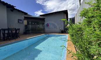 Imagem: Casa à venda no bairro Jardim Água Boa