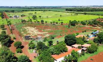 Imagem 6: Imóvel Rural Completo a 15 Minutos da Cidade – 2650m² com Casa, Área de Lazer e Muito Verd