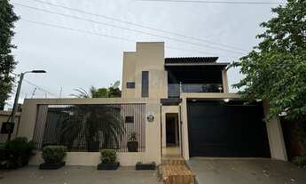 Imagem: Sobrado à venda no bairro Parque Alvorada