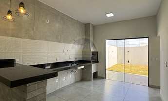 Imagem 5: Casa Alto Padrão em Conjunto Residencial Monte Carlo, Dourados/MS