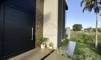 Imagem 3: Porteira fechada, 3 dormitórios na Rua Pantanal