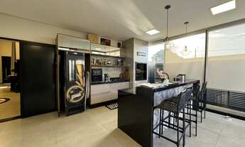 Imagem 7: Porteira fechada, 3 dormitórios na Rua Pantanal