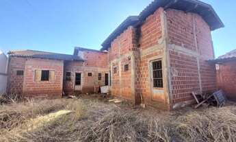 Imagem 4: Conjunto de Kitnets Próximo à Coronel Ponciano