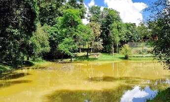 Imagem: Chácaras Pinhais em Boituva com lindo lago