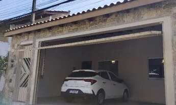 Imagem 2: Casa Padrão, 2 dormitórios na Rua Peru