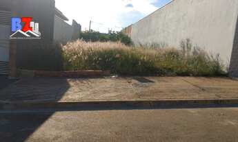 Imagem: Terreno à venda no bairro Vila dos Ipês
