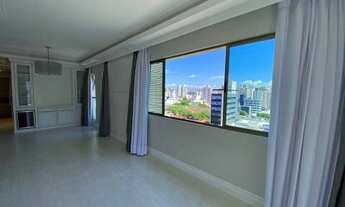 Imagem 7: Exclusividade no Centro de Florianopolis - 03 suites + 02 Vagas - Andar Alto e Desocupado