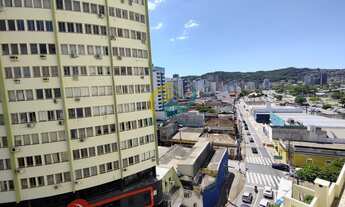 Imagem 3: Apartamento na Rua Cristovão Nunes Pires - 01 Dormitórios com vaga - Excelente Estado !!