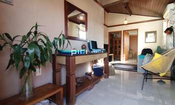 Imagem 4: CASA BECO 200 m da Matriz