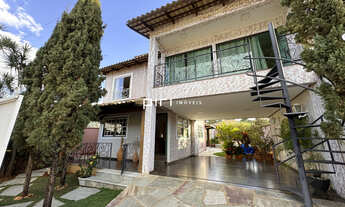 Imagem 3: CASA ESMERALDA, 4 dormitórios na Rua Das Aroeiras