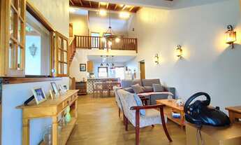 Imagem 4: CASA CHALÉ, 4 dormitórios, 2 suíte, 2 banheiro, 1 vaga na garagem