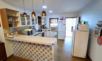 Imagem 7: CASA CHALÉ, 4 dormitórios, 2 suíte, 2 banheiro, 1 vaga na garagem