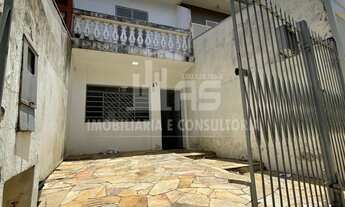 Imagem: AS Imobiliária vende casa padrão em Marília