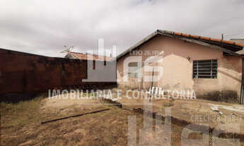 Imagem 2: Casa Padrão a Venda