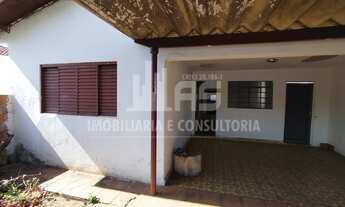 Imagem: Casa à venda no bairro Núcleo Habitacional