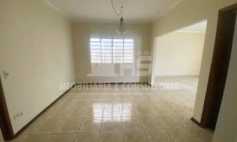 Imagem 3: Casa a venda contendo 3 quartos sendo 1 suíte no Parque da Esmeraldas