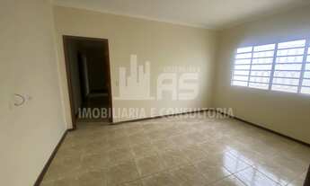 Imagem 4: Casa a venda contendo 3 quartos sendo 1 suíte no Parque da Esmeraldas