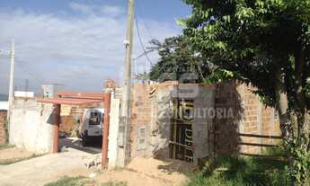 Imagem 2: Casa a venda com 2 quartos sendo 1 suíte no bairro Novo Mundo