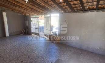 Imagem 2: Casa à venda no bairro Jardim Domingos de Léo - Marília/SP, Sul