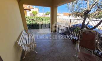 Imagem: Casa à venda no bairro Ferraropolis - Garça/SP