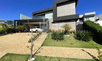 Imagem: Casa a venda com 03 quartos sendo 01 suíte