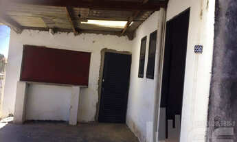 Imagem: Casa Padrão a Venda