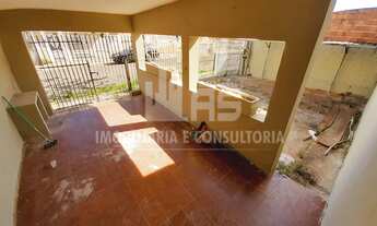 Imagem: Casa a venda com 3 quartos no Cavalieri