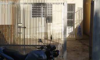 Imagem: Casa à venda no bairro Edson Jorge Júnior