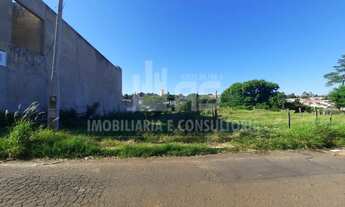 Imagem: Terreno Terreno, 1142M² de Área Construída