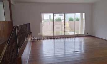 Imagem: Casa à venda contendo 4 quartos sendo 3