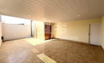 Imagem 2: Casa à venda no bairro Jardim Altos Do Palmital - Marília/SP, Norte