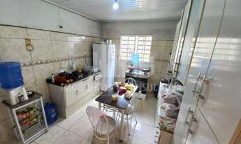 Imagem 5: Casa próxima ao Supermercado Florentino