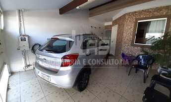 Imagem: Casa à venda contendo 3 quartos sendo 1