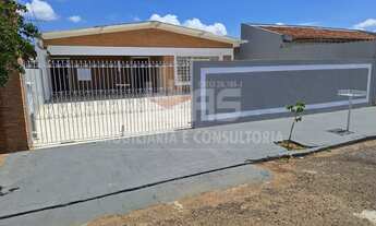 Imagem: Casa à venda no bairro Jardim Cavallari