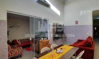 Imagem 6: Casa Padrão, 3 dormitórios, 1 suítes, 2 banheiro, 4 vagas na garagem, 180M² de Área Constr