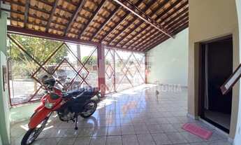 Imagem 2: Casa à venda no bairro Alto Cafezal - Marília/SP