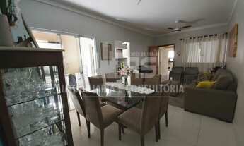 Imagem: Casa à venda no bairro Villa DItália