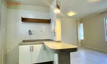 Imagem 4: Apartamento de 3/4 revertido para 4 quartos, todo reformado, com armários para locação no