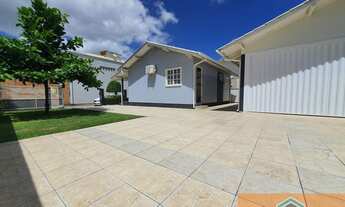 Imagem: Casa mista de ótimo padrão, com conforto