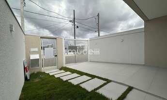 Imagem 4: Casa no bairro Costeira com 3 dormitórios