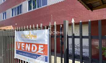 Imagem 6: Imóvel Comercial com apartamentos residenciais