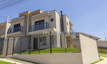 Imagem: Sobrado no bairro Atuba em Curitiba