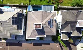 Imagem 5: Sobrado Alto Padrão em condomínio