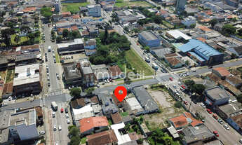 Imagem 5: Terreno Central / com casas