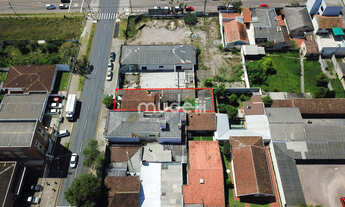 Imagem 6: Terreno Central / com casas