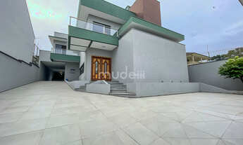 Imagem: Sobrado à venda no bairro Aristocrata