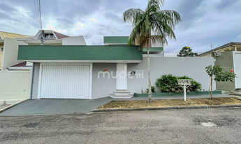 Imagem 2: Sobrado à venda no bairro Aristocrata - São José dos Pinhais/PR