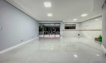 Imagem 7: Sobrado à venda no bairro Aristocrata - São José dos Pinhais/PR